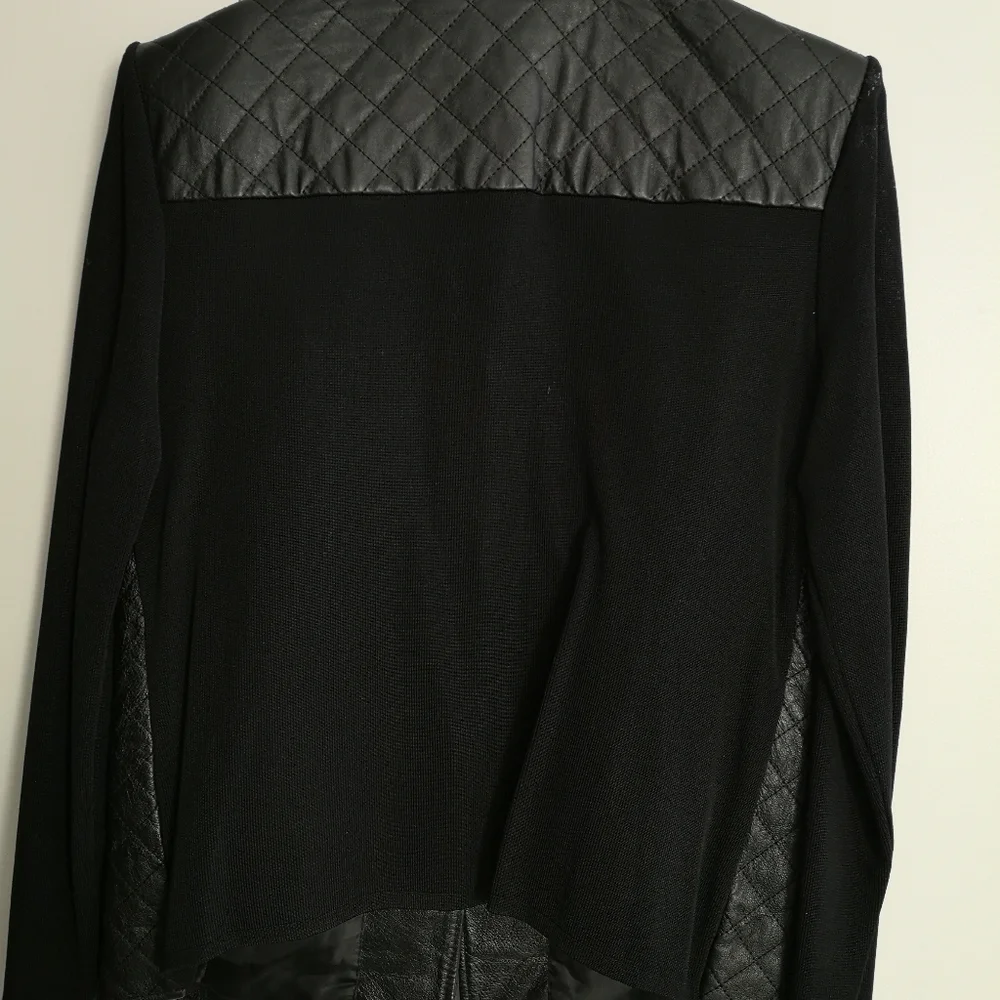 Jacket - Picture 2 of 4